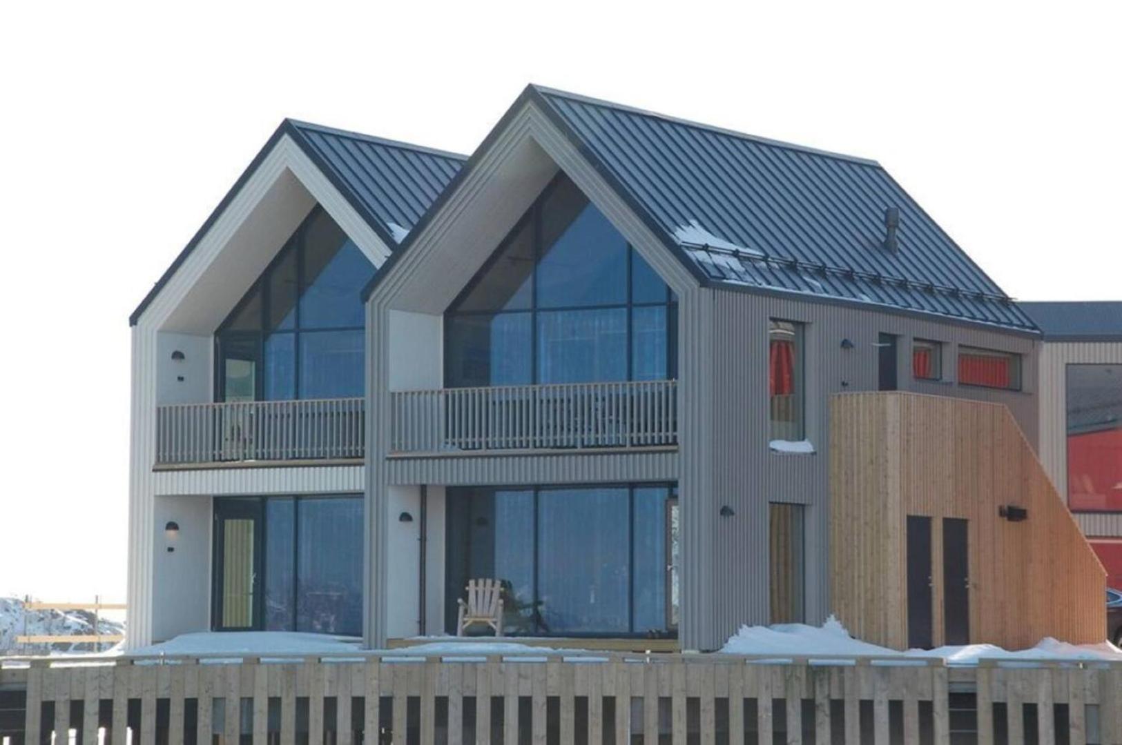 Seafront Apartment Henningsvaer Exterior photo